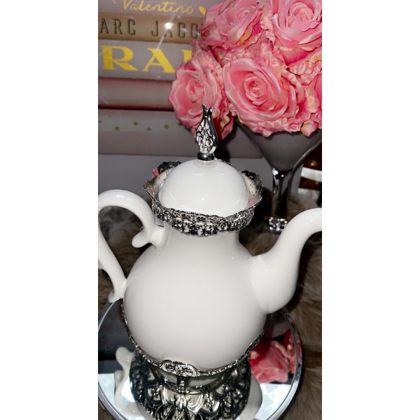 THÉIÈRE EN PORCELAINE ORIENTALE BLANCHE ARGENTÉ